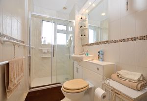 SHOWER ROOM- click for photo gallery